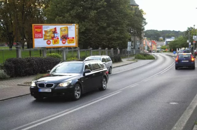 Hlavní /Sadová, Aš, Cheb, billboard